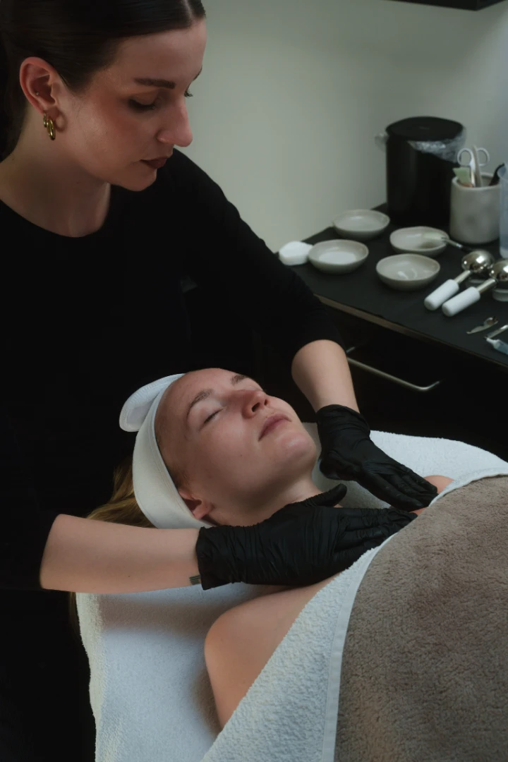 The Bare Skin Lab – Material MZ-075